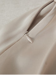 Close-up of the zipper detail on the Heavyweight Ruched Waist Mulberry Silk Maxi Dress for added style.