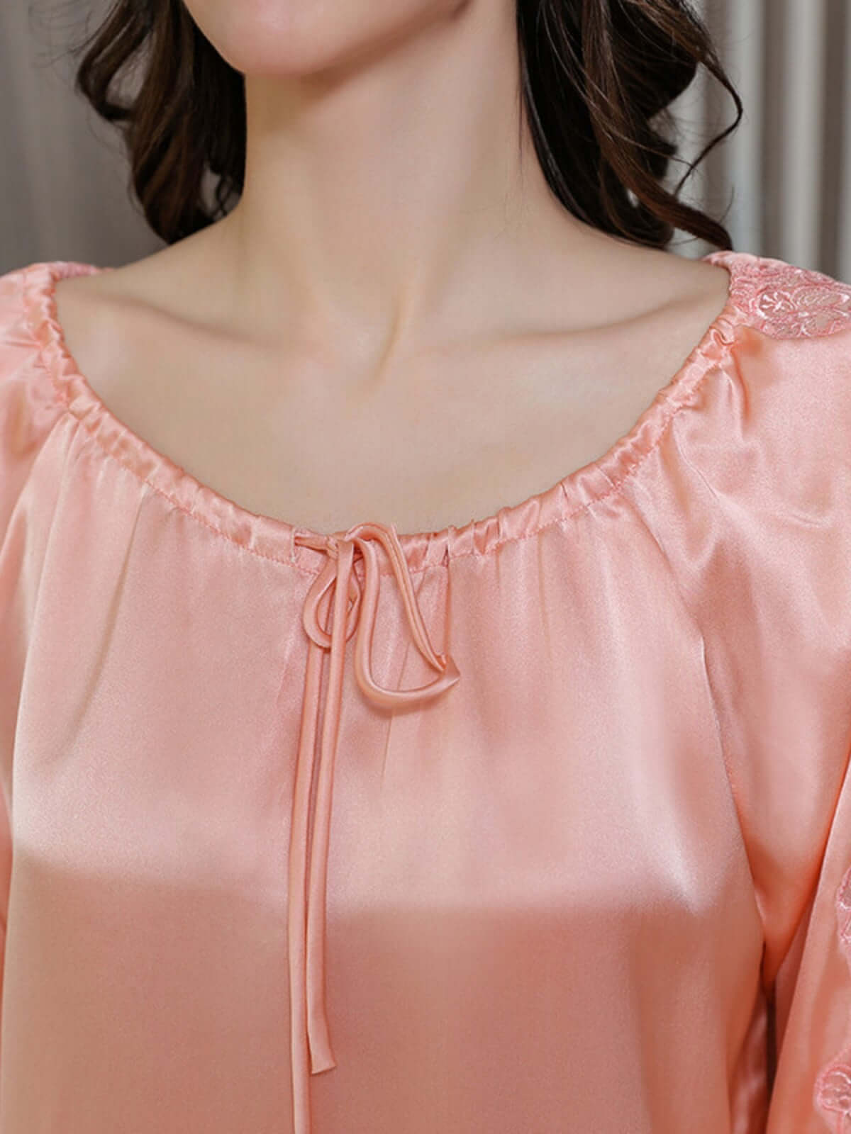 Neckline of Women's Long - sleeved Lace Silk Pajama Set