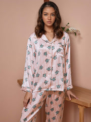Profile of Women's Long - sleeved Delicate Floral Silk Pajamas Set
