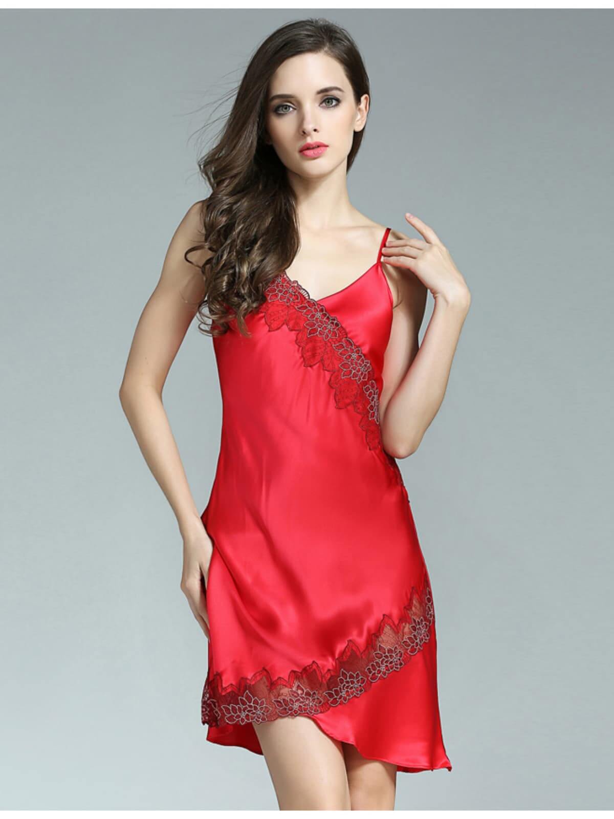 women's breathable silk lace spaghetti - strap nightgown