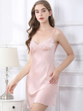 Women's Breast Pads Strap Lace Silk Nightgown