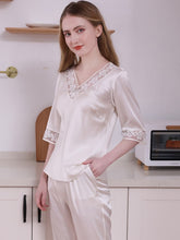 Profile of Women's Short - Sleeved Silk Pajamas Set
