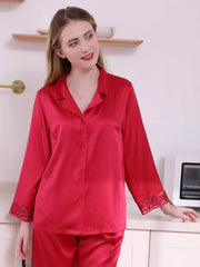 Front view of Lace Mulberry Silk Pajamas Set Women Nightwear in red