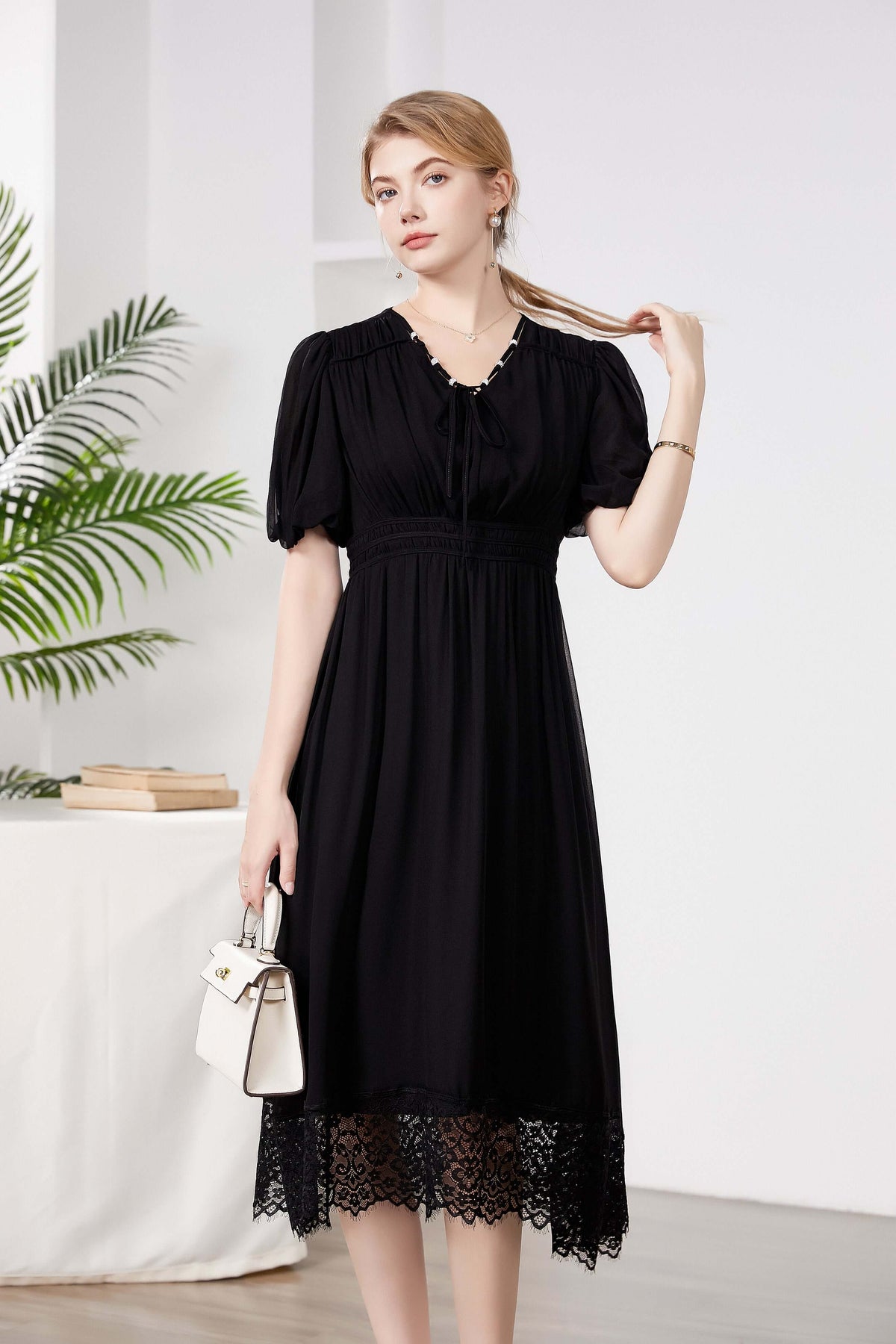 Silkser Chic Minimalist Mulberry Silk Dress