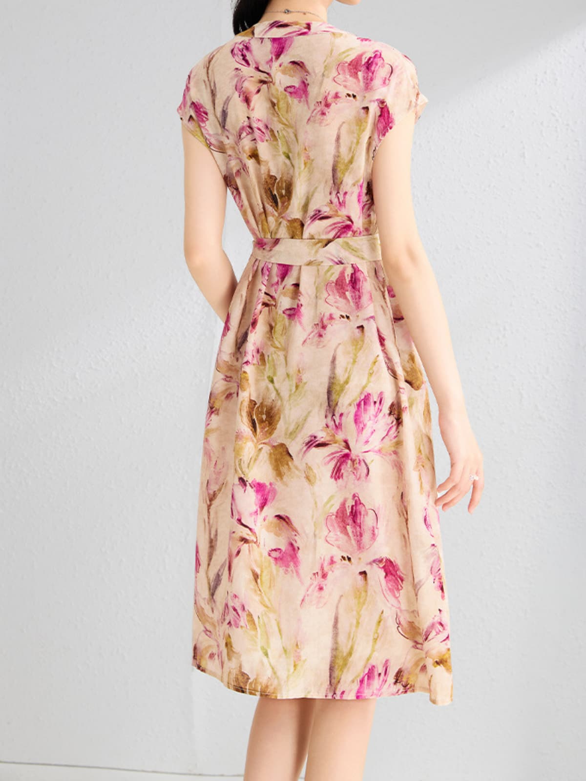 Lavender V-Neck Floral Mulberry Silk Midi Dress