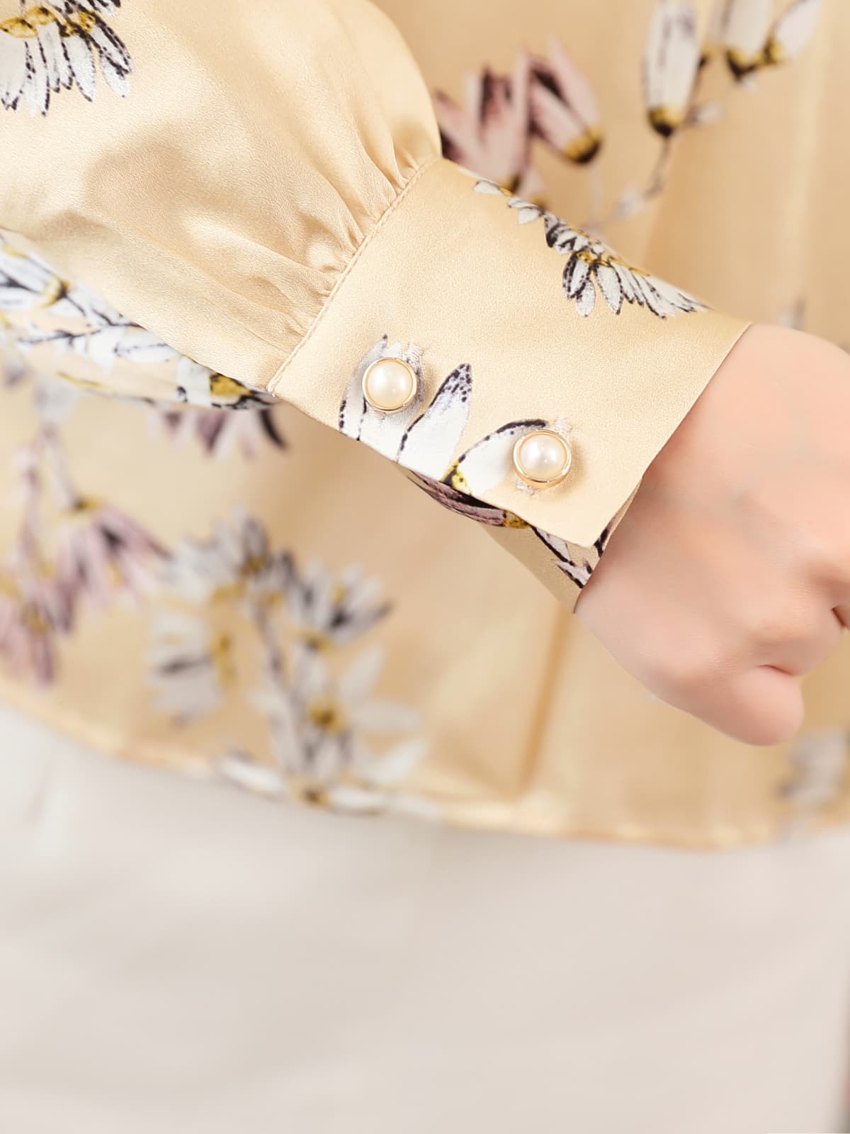 French-Style Floral Mulberry Silk Blouse for Women