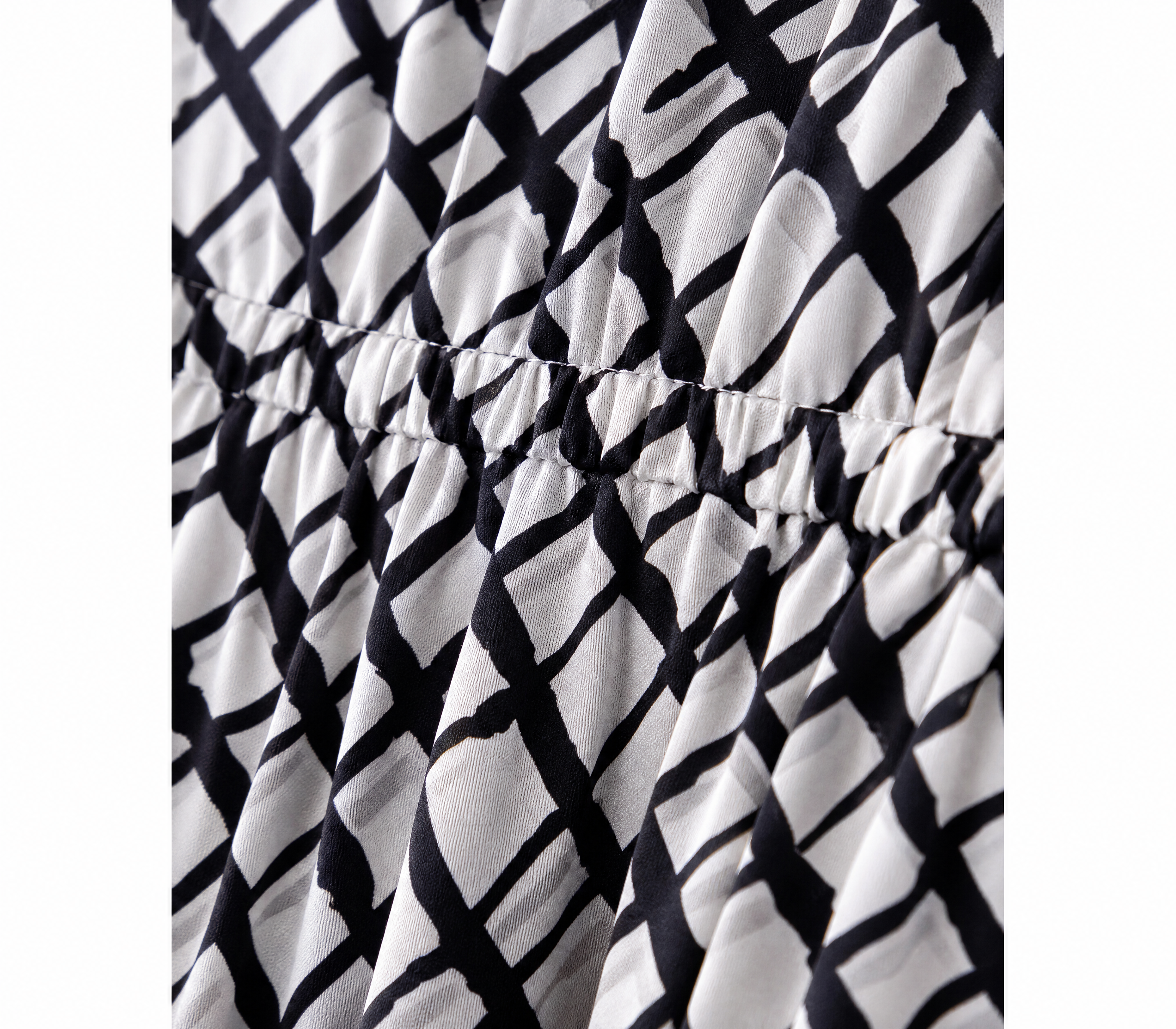 Retro Geometric Print Tie-Neck Silk Midi Dress - Smocked Elastic Waist Detail