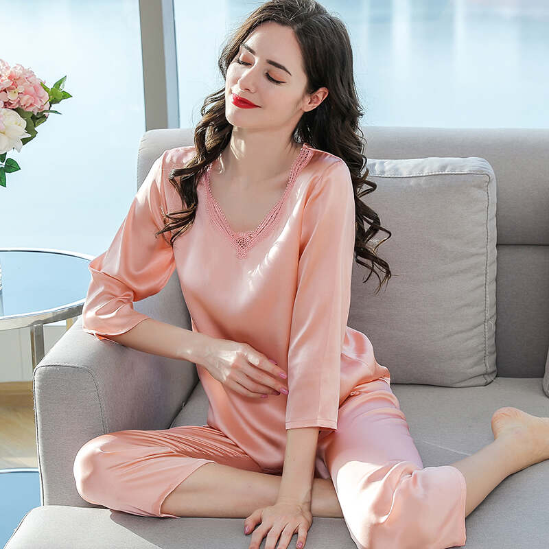 Minimalist Long Sleeves Silk Pajama Set for Women